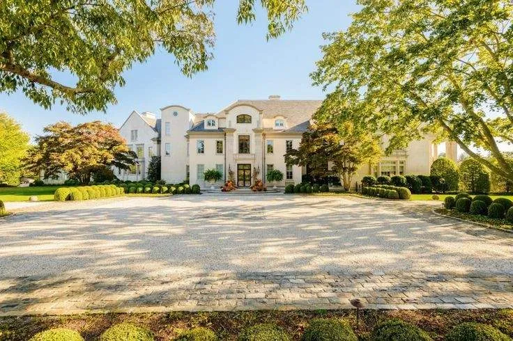 Landscaping in Water Mill